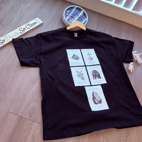 Custom-made Graphic T-Shirt - Picture 3 of 7